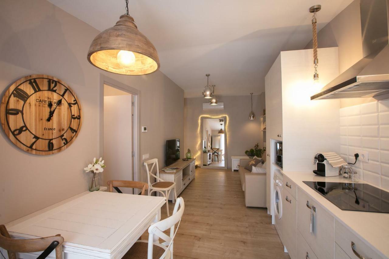 פראדס Apartaments Cal Trumfo מראה חיצוני תמונה