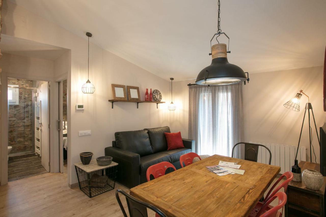פראדס Apartaments Cal Trumfo מראה חיצוני תמונה
