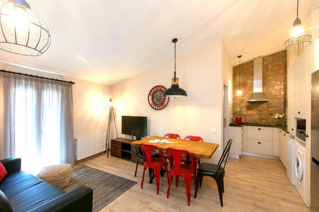 פראדס Apartaments Cal Trumfo מראה חיצוני תמונה