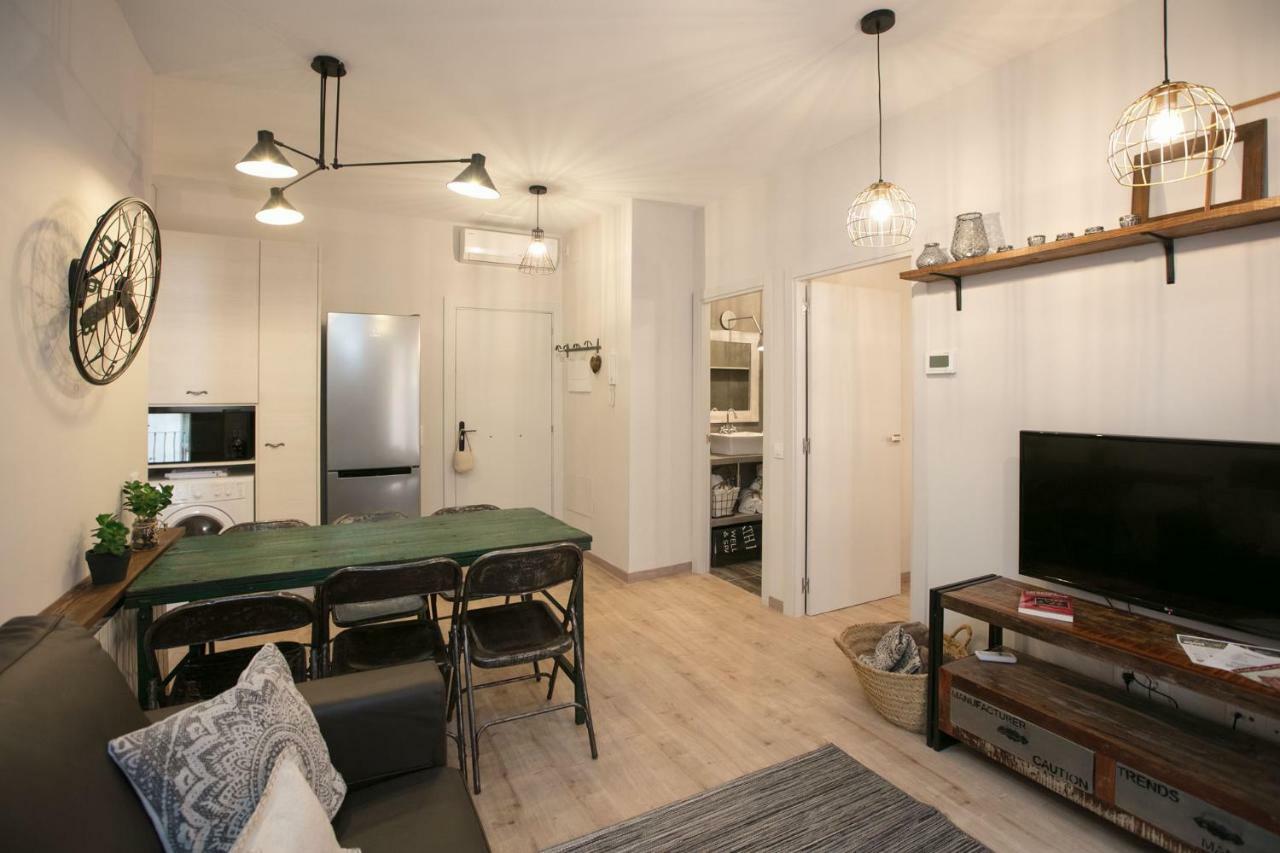 פראדס Apartaments Cal Trumfo מראה חיצוני תמונה